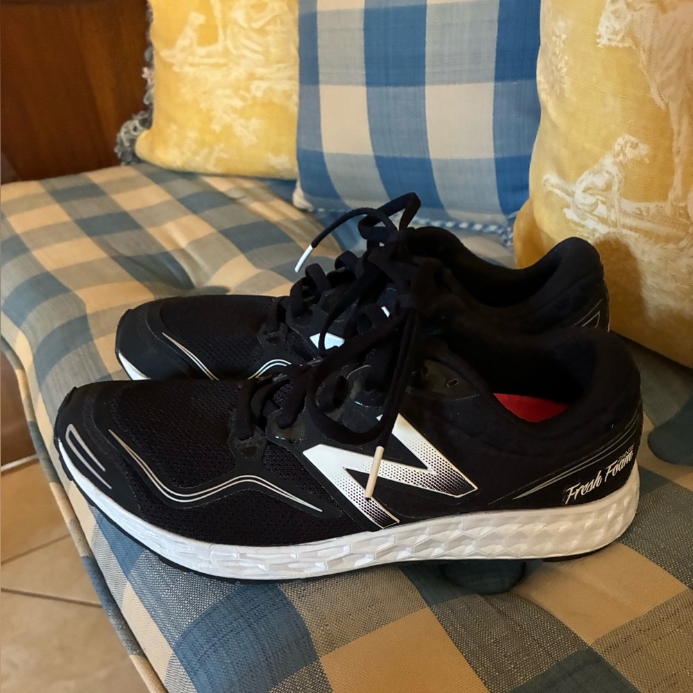 New Balance Zante Fresh Foam Sneakers 7.5